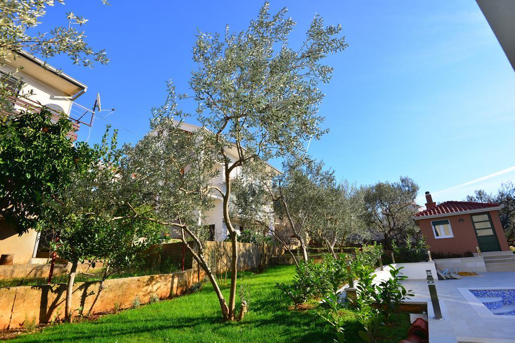 Apartments Villa Coratina Trogir Zewnętrze zdjęcie