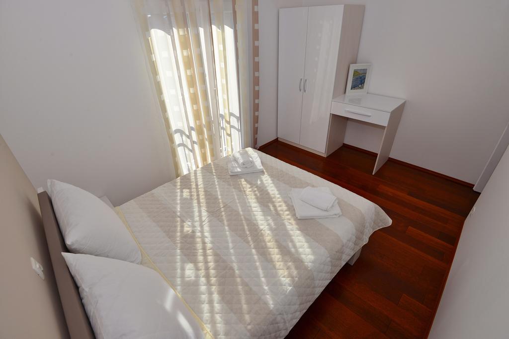 Apartments Villa Coratina Trogir Zewnętrze zdjęcie