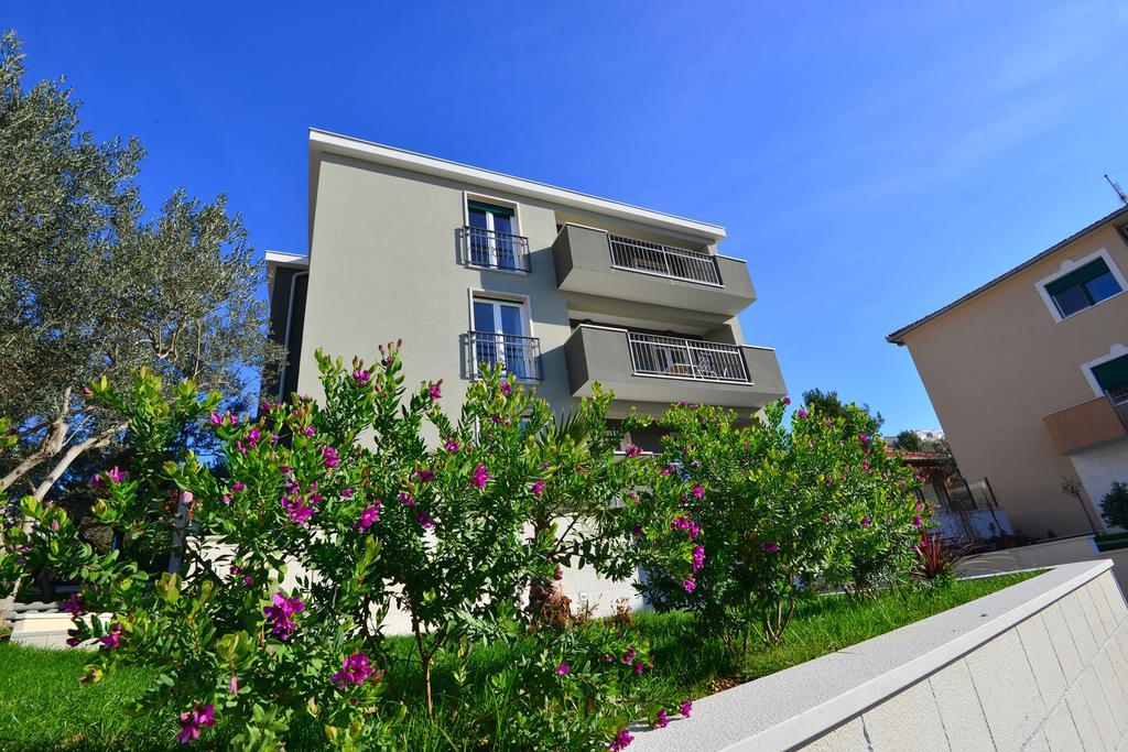 Apartments Villa Coratina Trogir Zewnętrze zdjęcie